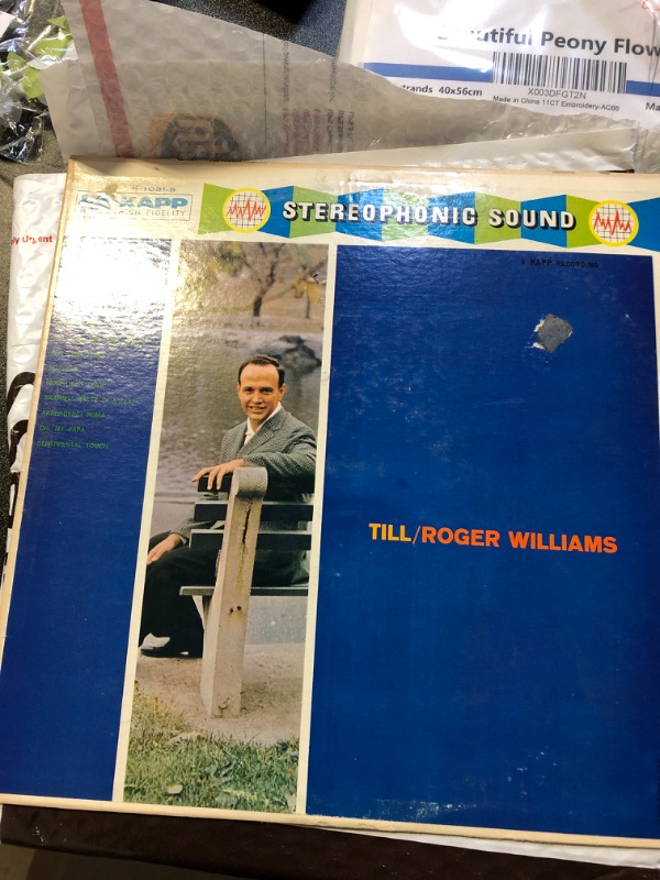 Photo 3 of Till
 roger willams sterophonic sound 4 pack 