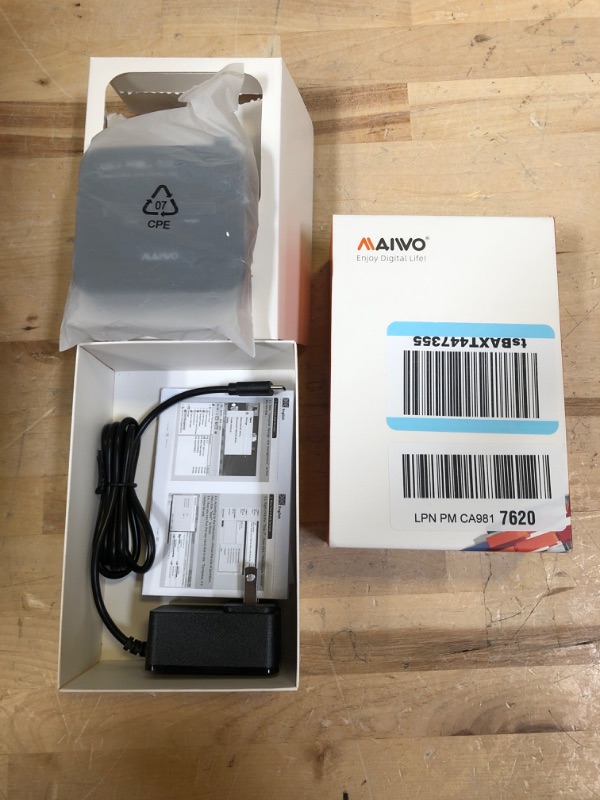 Photo 2 of MAIWO M.2 NVMe/AHCI Dual Bay Hard Drive Docking Station Duplicator,20Gbps Tool-Free M.2 Cloner Dock,8TB Support M.2 NVMe MAX 20Gbps Read&Write&Clone (M.2 AHCI/NVME Cloner Dock)