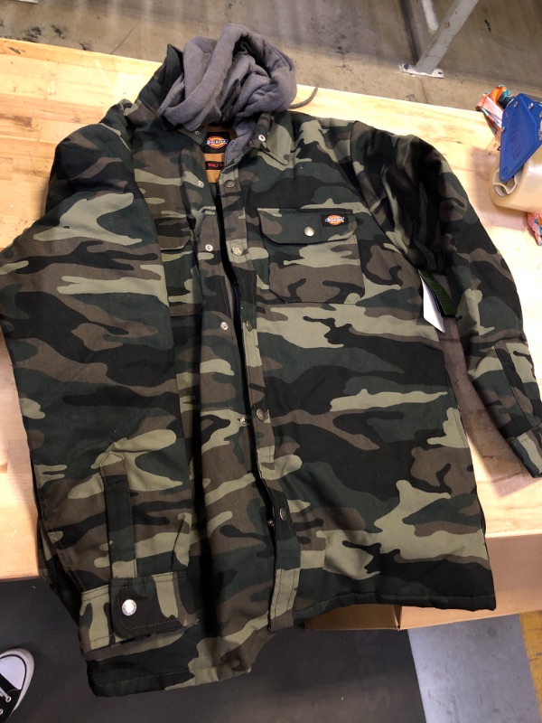 Photo 2 of Dickies Men's Water Repellent Duck Hooded Shirt Jacket - Hunter Green Camo Size M 
