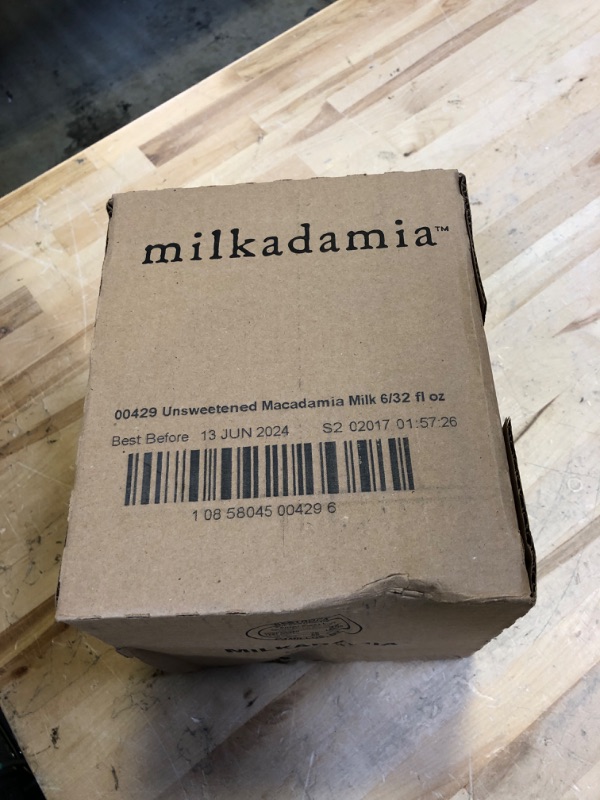 Photo 3 of (6 Pack)Milkadamia Unsweetened Milk 32 Fl Oz - BB 06/13/24