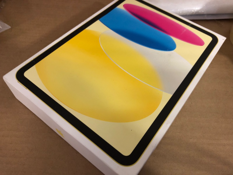 Photo 2 of Apple iPad (10th Generation): with A14 Bionic chip, 10.9-inch Liquid Retina Display, 64GB, Wi-Fi 6, 12MP front/12MP Back Camera, Touch ID, All-Day Battery Life – Yellow WiFi 64GB Yellow without AppleCare+