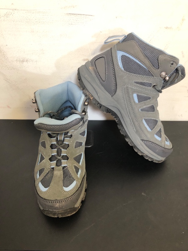 Photo 1 of Size 6.5---Denali Alpine Low Women's Hiking Boot Shoes