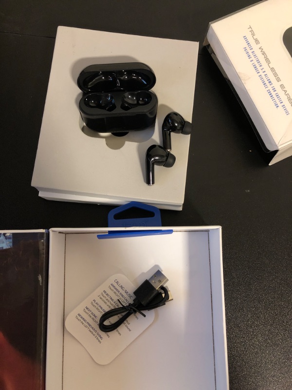 Photo 2 of Tzumi Soundmates V2 Wireless Earbuds