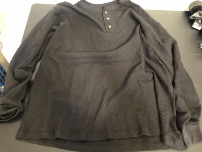 Photo 1 of Size XL--Men's  Long Sleeve Shirt-Black 