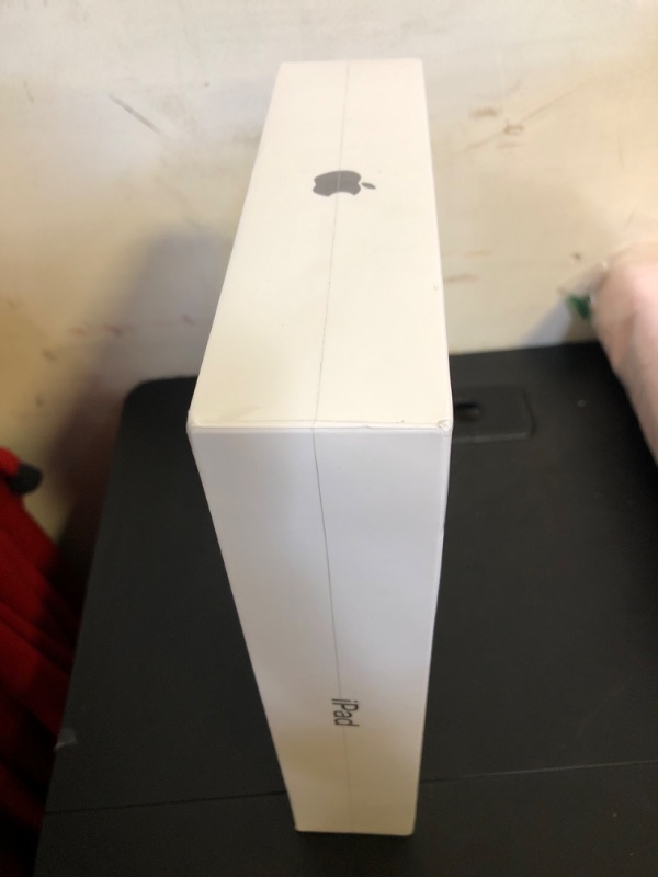 Photo 3 of Apple 2021 10.2-inch iPad (Wi-Fi, 64GB) - Space Gray WiFi 64GB Space Gray