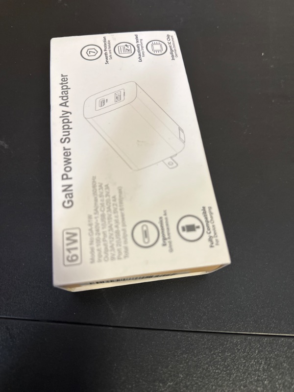 Photo 1 of 61W 2-Port USB C Wall Charger, PD3.0 Type C Fast Charging Adapter for iPad pro/Air Other laptops or Phones (Black)