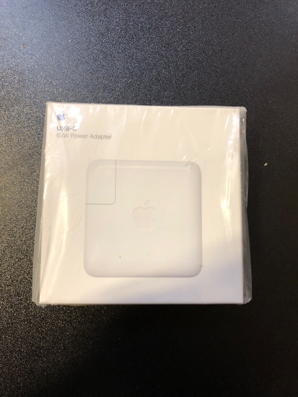 Photo 2 of Apple 61W USB Type-C Power Adapter White Small
