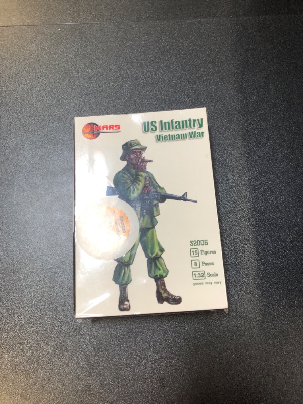 Photo 2 of Mars Figures 32006-1/32 US Infantry, Vietnam War, Scale Plastic Model kit
