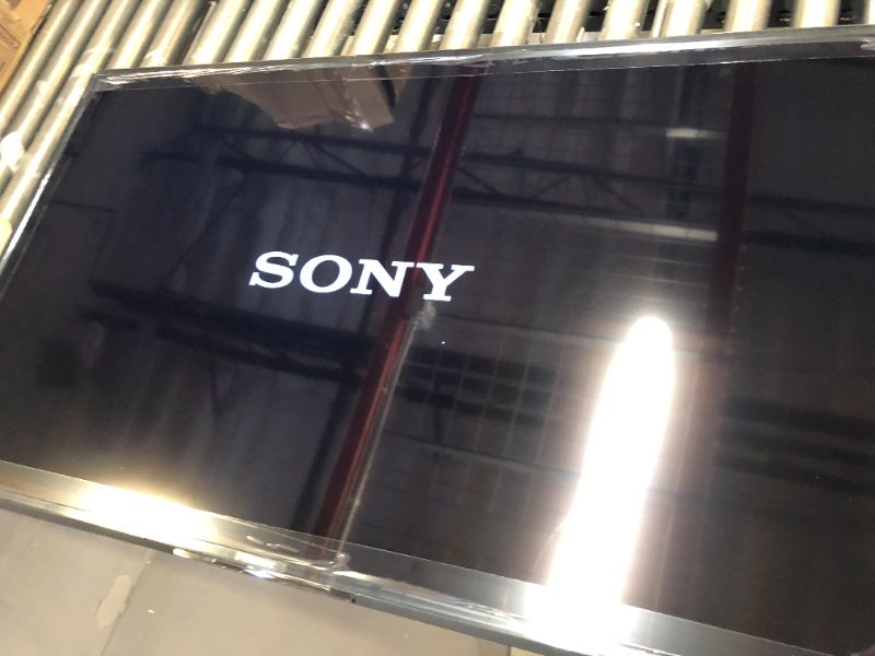 Photo 2 of Sony 50” Class X77L 4K Ultra HD LED Smart Google TV KD50X77L - 2023 Model
