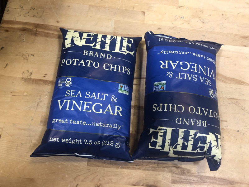 Photo 2 of ++PACK OF 2++ Kettle Brand Sea Salt and Vinegar Kettle Potato Chips, Gluten-Free, Non-GMO, 7.5 oz Bag Sea salt, vinegar 7.5 Ounce (Pack of 1)