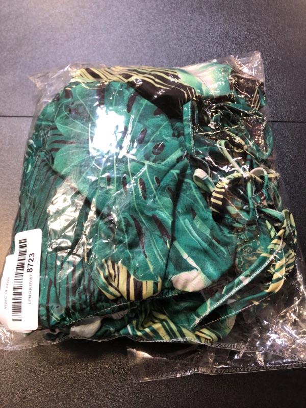 Photo 1 of Medium women's green plant dress