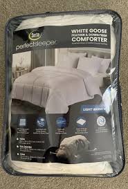 Photo 2 of Serta Perfect Sleeper White Goose Feather And Down Comforter Sz King
