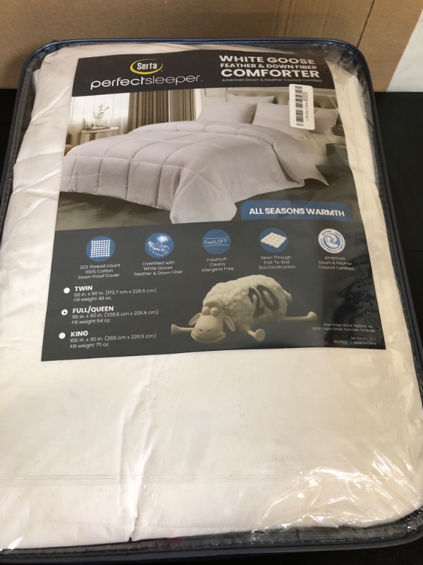 Photo 1 of Serta Perfect Sleeper White Goose Feather And Down Comforter Sz King
