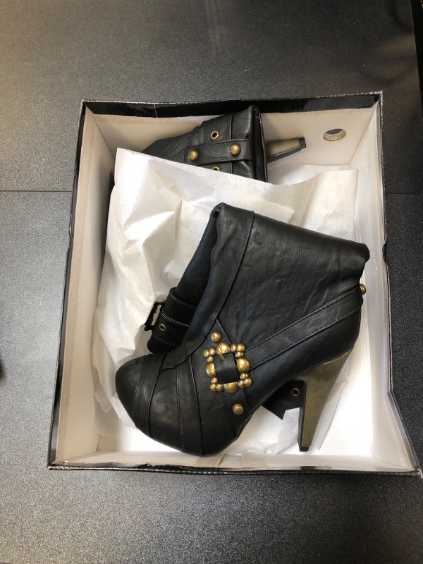 Photo 2 of Ellie Shoes Women's 426-Aubrey Boot, Black. Size 7
