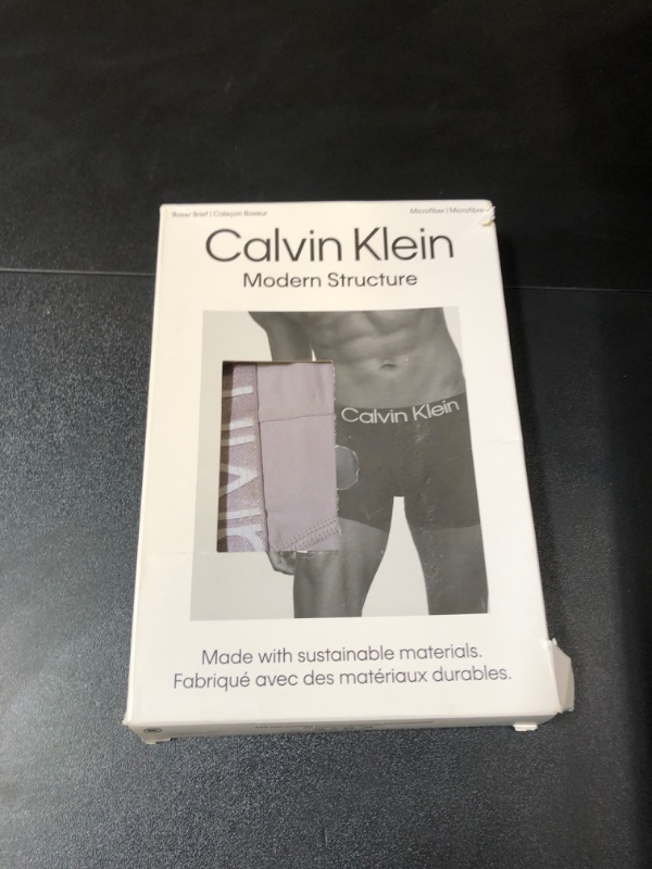 Photo 2 of Calvin Klein Men's Modern Structure Micro Boxer Brief
SIZE SMALL 