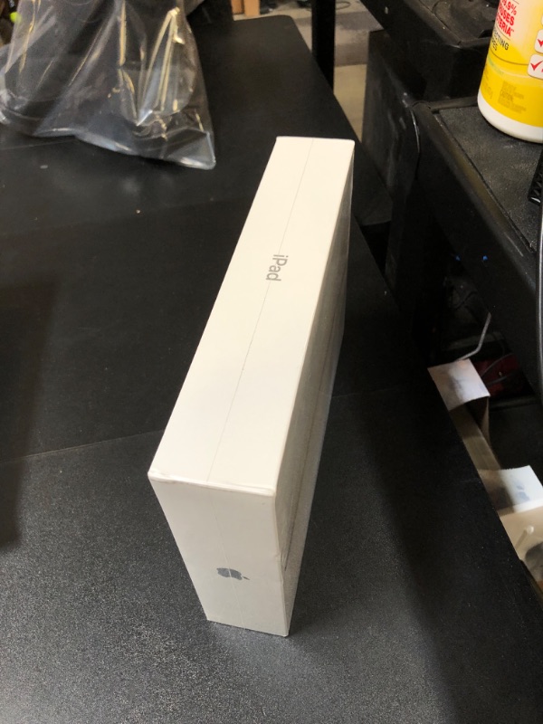 Photo 1 of Apple iPad (9th Generation): with A13 Bionic chip, 10.2-inch Retina Display, 64GB, Wi-Fi, 12MP front/8MP Back Camera, Touch ID, All-Day Battery Life – Silver
 N(FACTORY SEALED)
