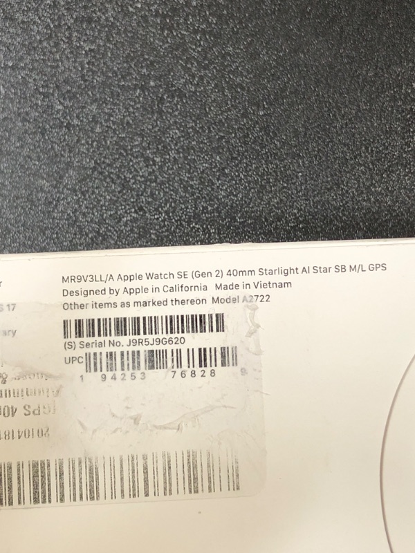 Photo 6 of Apple Watch SE (2023) GEN 2 GPS 40mm Starlight Aluminum Case with Starlight Sport Band - M/L (FACTORY SEALED)
