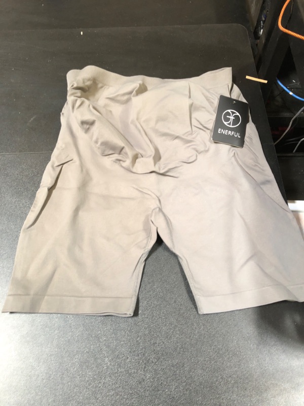 Photo 1 of WOMEN'S PREGNANCY BIKER SHORTS
SIZE  LARGE (GREY)