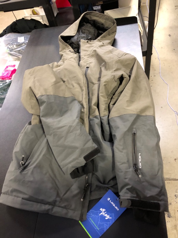 Photo 1 of Mens Turo Snow Jacket, Size XL