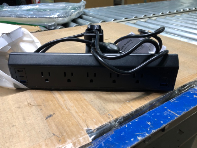 Photo 1 of Jgstkcity Desk Clamp USB C,40W Fast Charging Station,2 PD 20W Charger,Desk Edge Mount Power Strip 4 USB Ports 3 Widely Spaced Outlets Surge Protector,6ft Flat Plug
