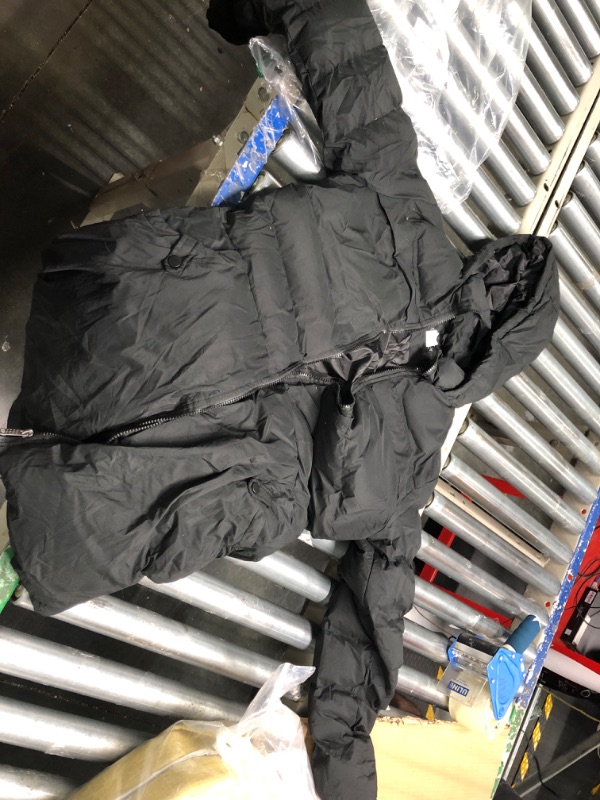 Photo 1 of CHERFLY Women's Winter Puffer Coat Heavy Warm Long Parka Down Jacket with Fur Hood Black Large