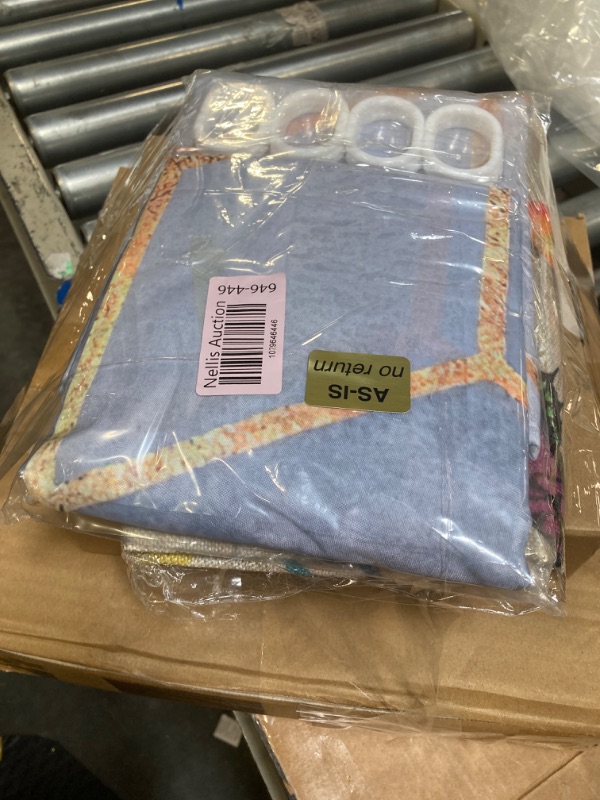 Photo 1 of ***BUNDLED BAG OF  ***
***AS IS / NO RETURNS -  FINAL SALE***
