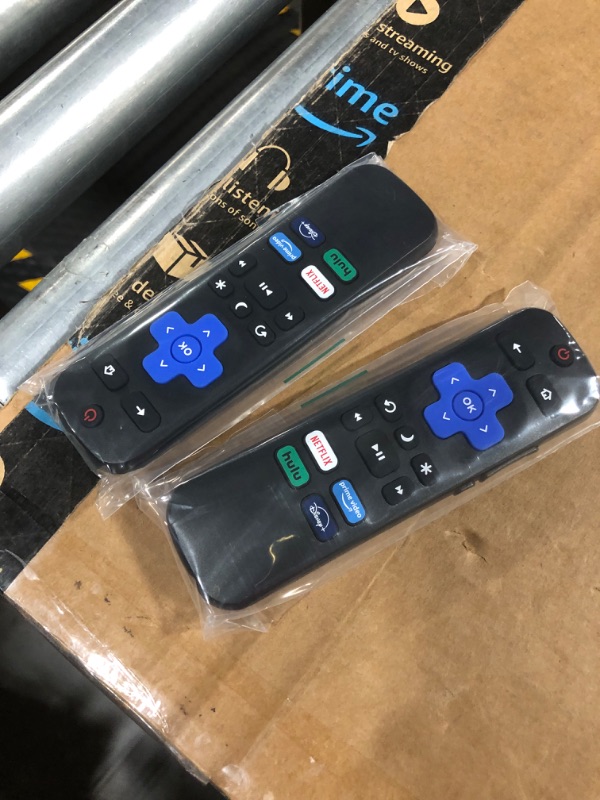 Photo 1 of EFGWXYZ Universal Replacement TV Remote Control for Rku- TV, for TCL/Hisense/Sharp/Philips/Onn/Element/Insignia Rku- TV.(NOT for Rku- Stick or Box) (2Pack ) (H-NDHS) 2 packs