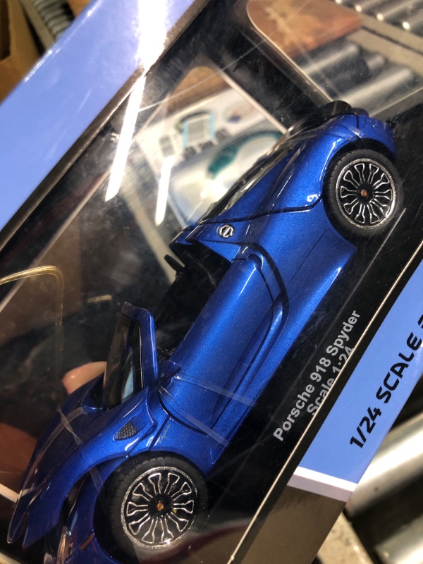 Photo 5 of 1:24 2010 Porsche 918 Spyder - Blue - Optimum Diecast