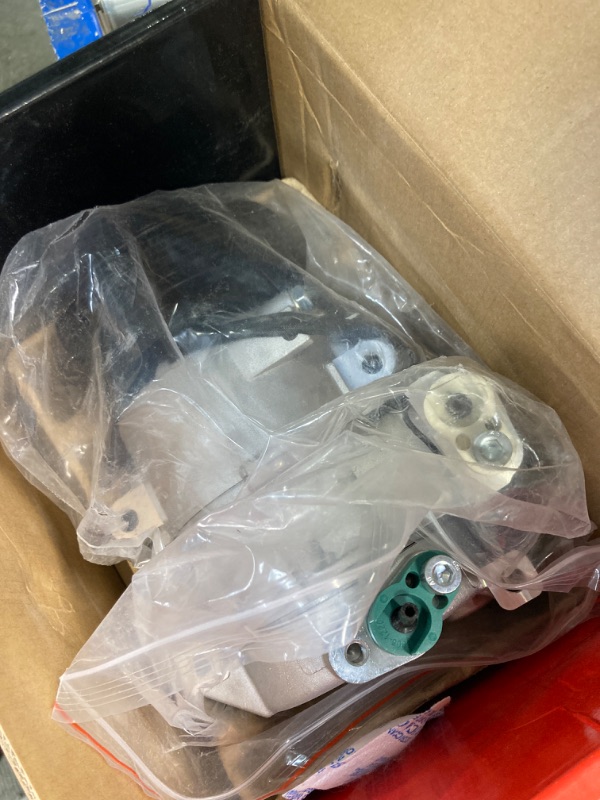 Photo 1 of A-Premium Air Conditioner AC Compressor with Clutch Compatible with Jeep Liberty 3.7L 2002-2005 SUV