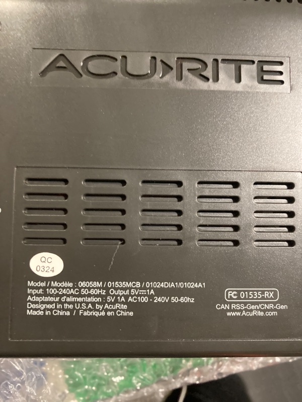 Photo 6 of AcuRite Iris (5-in-1) Home Weather Station with Wi-Fi Connection to Weather Underground with Temperature, Humidity, Wind Speed/Direction, and Rainfall (01540M) , Black
