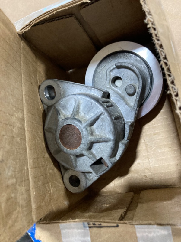 Photo 1 of GM Genuine Parts 12569301 Drive Belt Tensioner