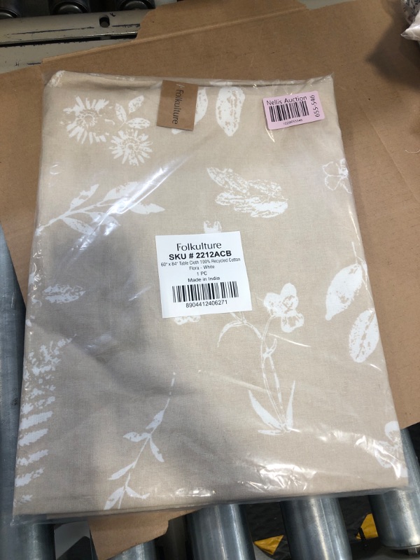 Photo 3 of " NEW FACTORY SEALED"
Folkulture Table Cloth Rectangular Table 60" x 84", 100% Cotton Beige Tablecloth, Washable Floral Tablecloth for Spring Decor or Farmhouse Tablecloth for Dining Table Decor (Flora - White) Flora White 60 x 84 Inch