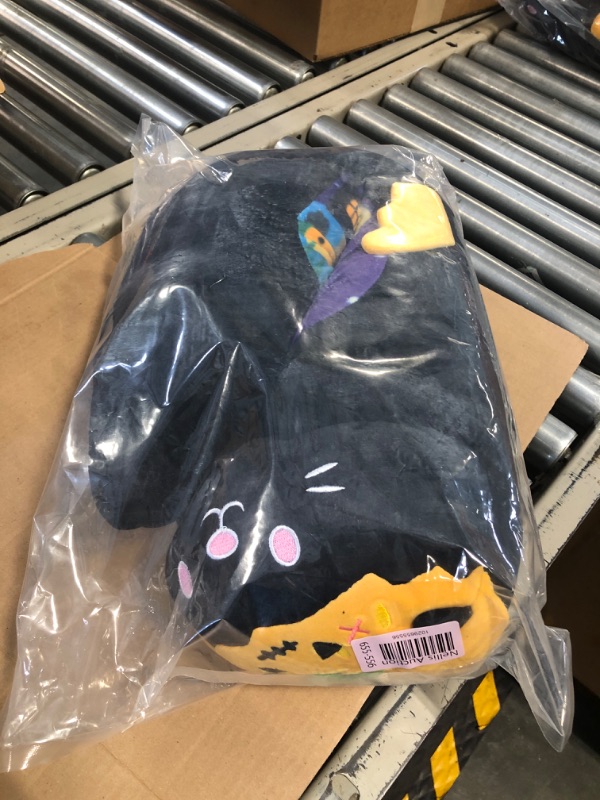 Photo 2 of " NEW FACTORY SEALED"
Long Cat Plush Body Pillow, 36" Cute Black Cat Stuffed Animals Soft Kawaii Plushies, Halloween Cat Plush Pillow Kitten Doll Big Cat Plush Toys for Kids Girls Girlfriend Teen Lover Black Pumpkin Cat 35.4Inch/90CM