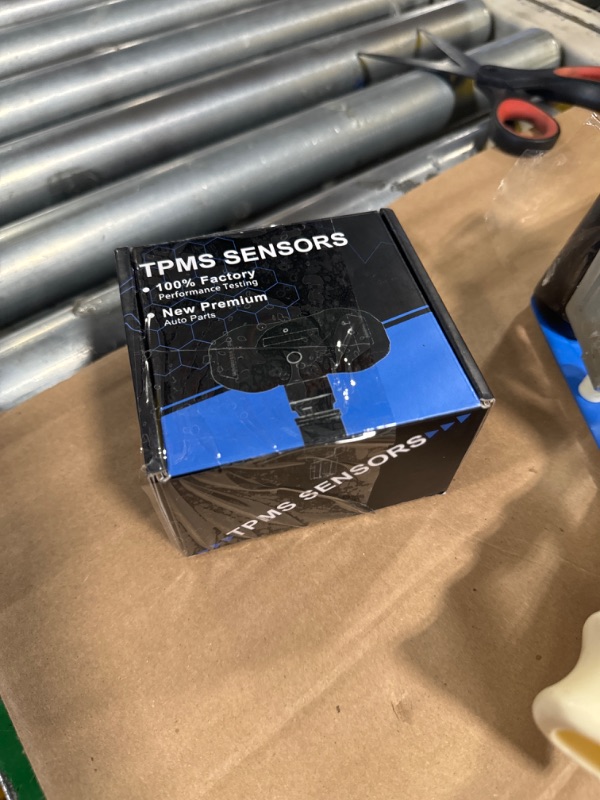 Photo 3 of Pre-Programed F2GZ-1A189-A Tire Pressure Sensors for:-Ford F150 2016 2017 2018 2019 2020 TPMS Sensors for:-Explorer Fusion Ranger Edge for:-Mustang (4PCS)