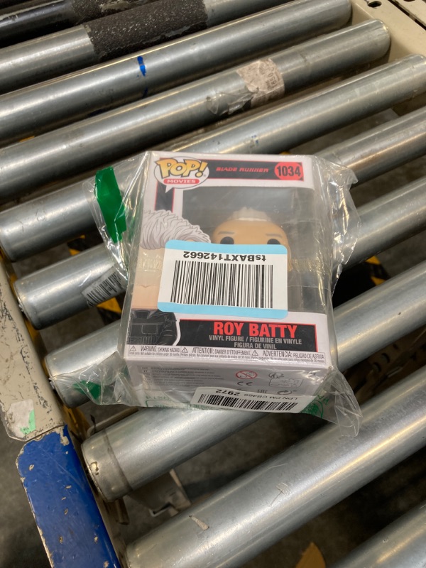 Photo 2 of Funko Pop! Movie: Blade Runner - Roy Batty (Styles May Vary)