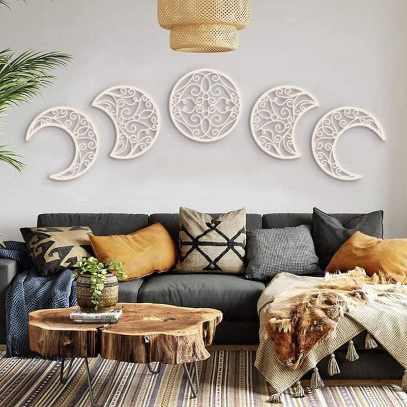 Photo 1 of Moon Wall Decoration, Moon Phase Wall Art Decoration Hanging (5 Pieces) Nordic Wood Moon Appearance Natural Design Moon Interior, Boho Bedroom Decor Home Wall Decor (Wood Color)
