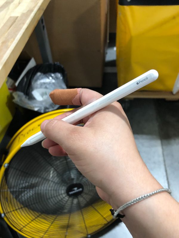 Photo 3 of Apple Pencil (2nd Generation)