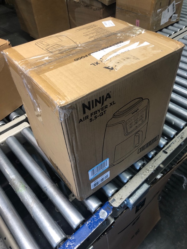 Photo 2 of ****USED** Ninja AF150AMZ Air Fryer XL, 5.5 Qt. Capacity that can Air Fry, Air Roast, Bake, Reheat & Dehydrate, with Dishwasher Safe, Nonstick Basket & Crisper Plate and a Chef-Inspired Recipe Guide, Grey