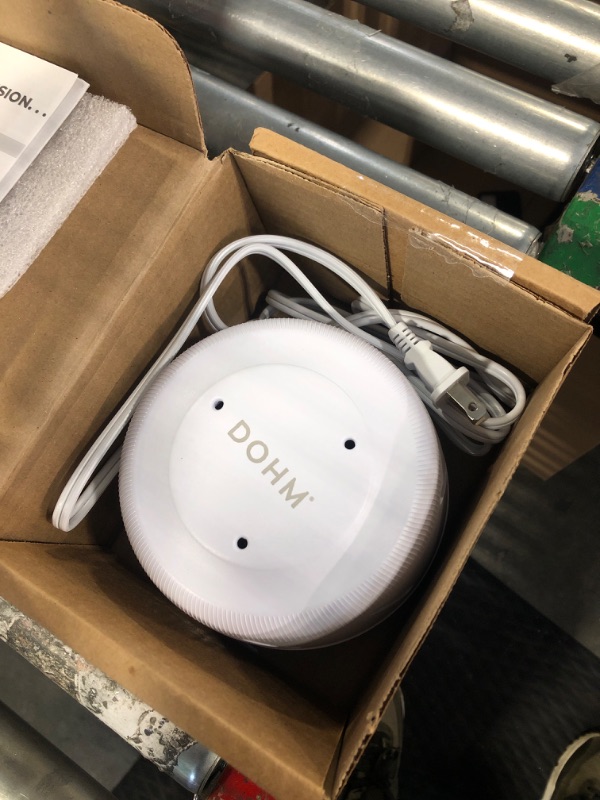 Photo 1 of ** use for parts**
Yogasleep Dohm UNO White Noise Sound Machine (White) With Real Fan Inside for Non-Looping White Noise, For Travel, Office Privacy, Meditation, Sleep Aid For Adults & Baby, Registry Gift