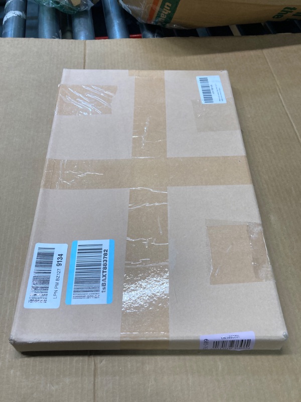 Photo 1 of Uinkit 100 Sheets Photo Paper Glossy 11x17 Inkjet 48lb Single Side Print Poster Playbill Obituary Papers for Funerals Bulletin Gallery Show Photographic 11 x 17 Copy Printing A3 Value Packed
