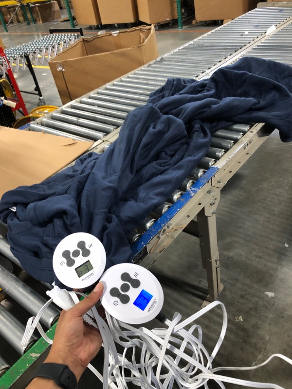 Photo 1 of Sunbeam Royal Ultra Admiral Blue Heated Blanket - King Admiral Blue King Heated Blanket
