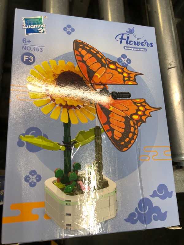 Photo 3 of 
Kids Christmas 2024 Gift Ideas,Insect with Flower Building Block Sets, Butterfly Flower Building Sets, DIY Creative Building Blocks Toys, for Kids (Swallowtail Papilio)