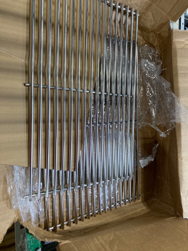 Photo 1 of ***DMAGE BOX*** QuliMetal 19.5" Cooking Grates for Weber Genesis 300 Series, Genesis E310 E320 E330 S310 S320 S330, Replacement Parts for Weber 7528/7524, 304 Stainless Steel 7MM 304 Stainless Steel 19.5"×12.9"
