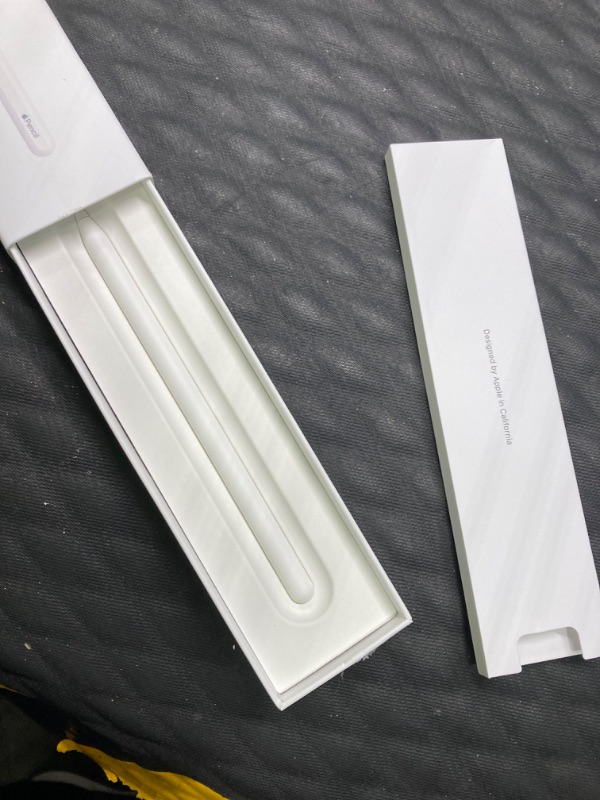 Photo 3 of Apple Pencil (2nd Generation)