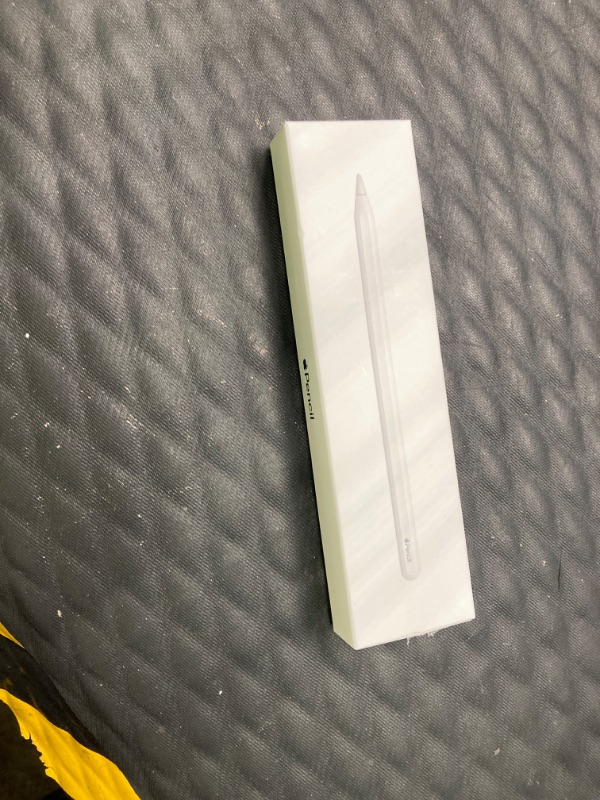 Photo 2 of Apple Pencil (2nd Generation)