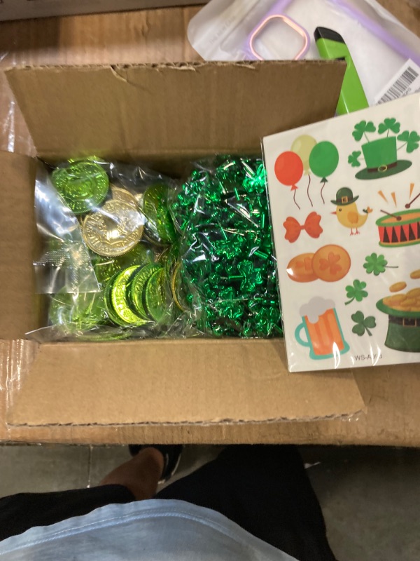 Photo 3 of 78Pcs St Patricks Day Accessories Party Favors Set Decor for Women Man 6 Shamrocks Bead Necklaces 6 Shamrocks Eyeglasses 66 stickers Tattoos Irish Flag St. Patrick Day Party Favors Dressing-up Set