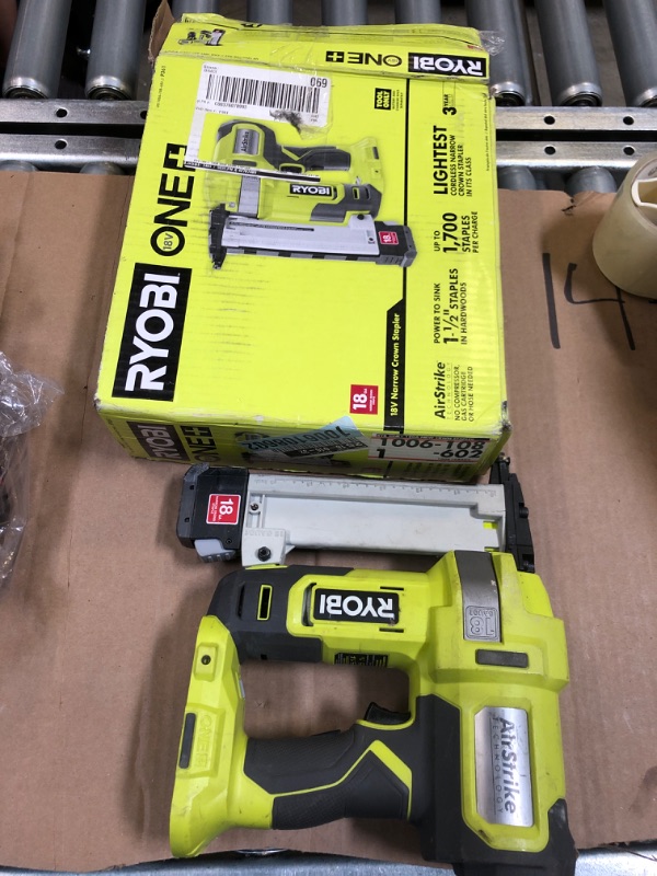 Photo 2 of RYOBI ONE+ 18-Gauge Cordless AirStrike Narrow Crown Stapler P361 Green