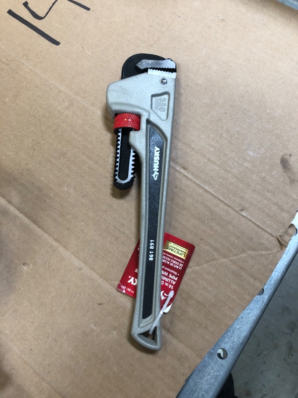 Photo 2 of 14 in. Aluminum Pipe Wrench Husky # # 861891