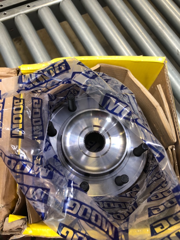 Photo 2 of MOOG 515162 Wheel Bearing and Hub Assembly for Ram 2500