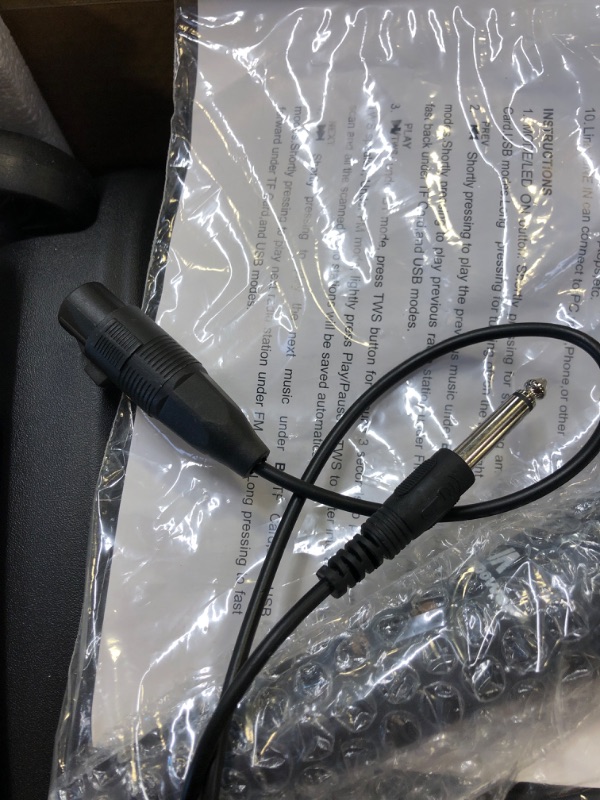 Photo 1 of RUMBLE 12'' WOOFER STEREO WITH MICROPHONE 